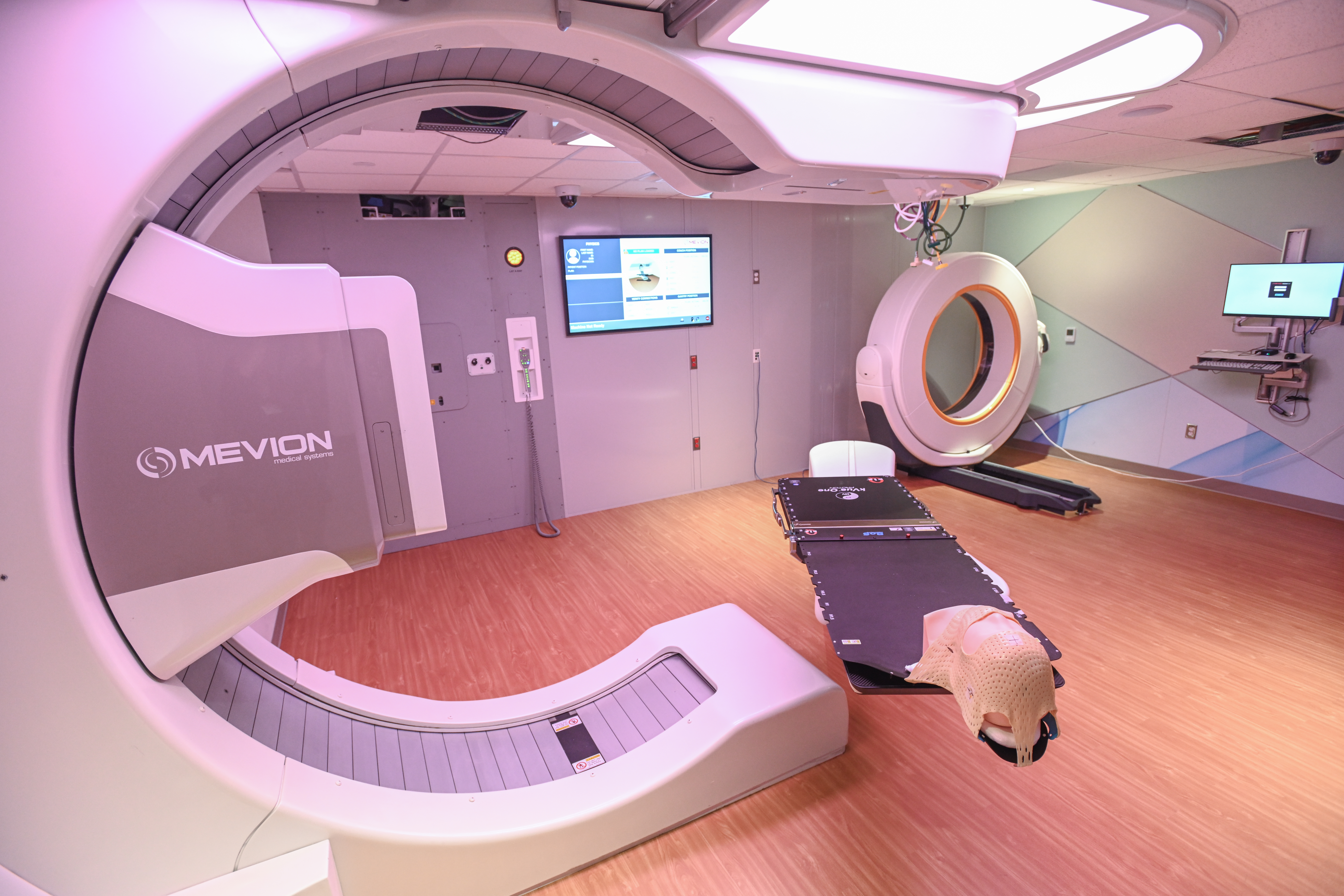 proton-beam-therapy-2