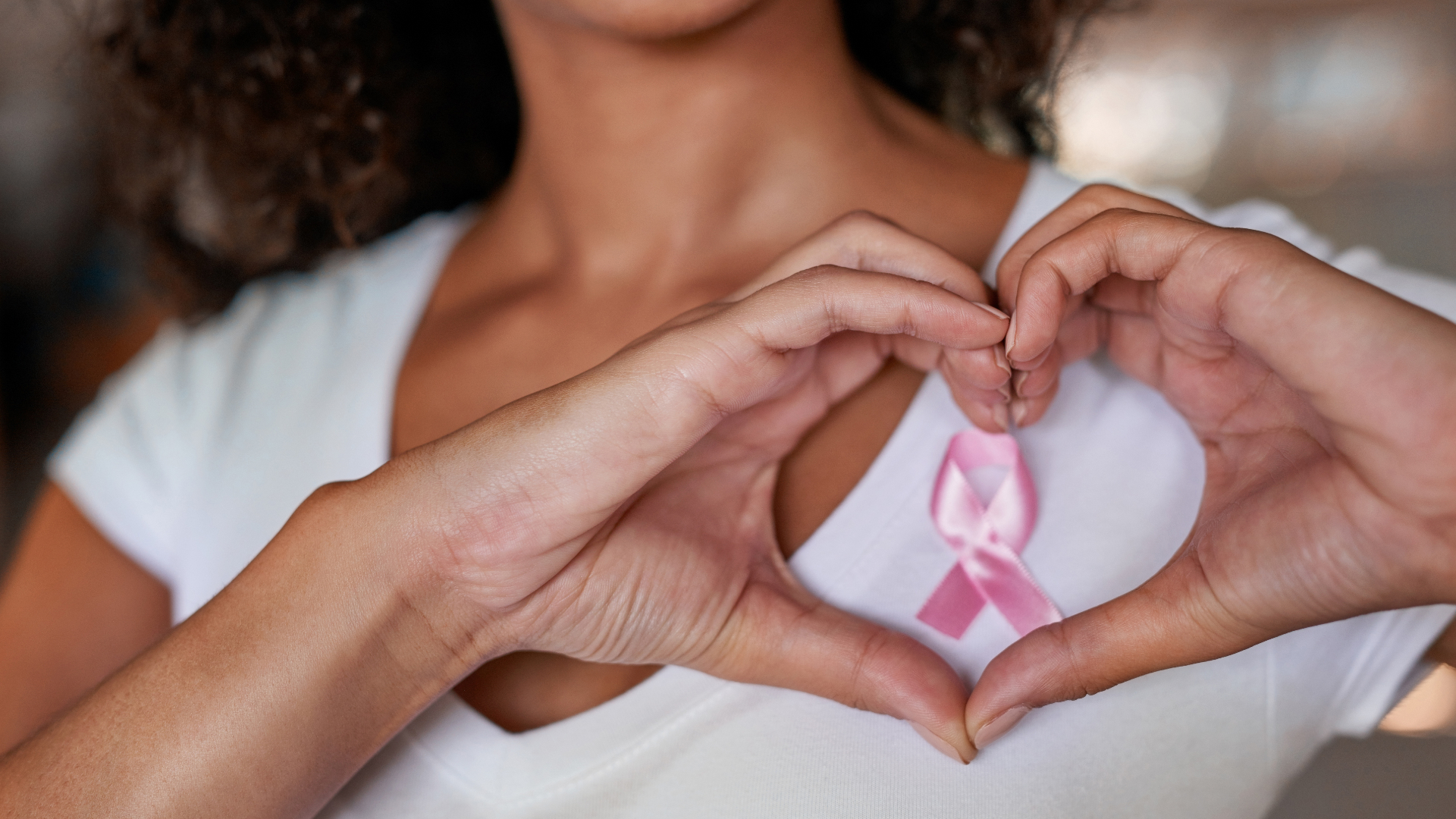 Identifying first signs of heart vessel changes in young breast cancer patients receiving estrogen-deprivation therapy may lead to strategies to prevent heart disease risk 