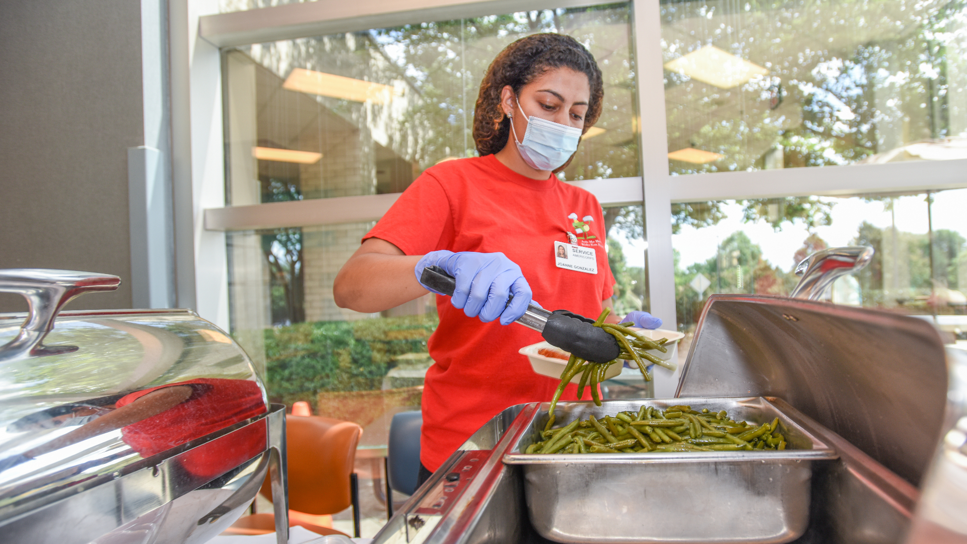 As part of its commitment to addressing food insecurity throughout the Charlotte region, Atrium Health is continuing to offer summer nutrition programs in Mecklenburg, Union, Cabarrus, Lincoln and Stanly counties. 