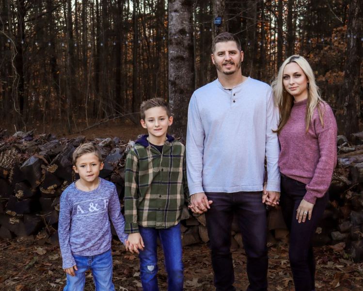 Brent Tidwell and family.