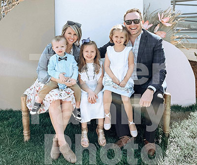 Roe Roe and family.