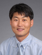 Sang Jin Lee