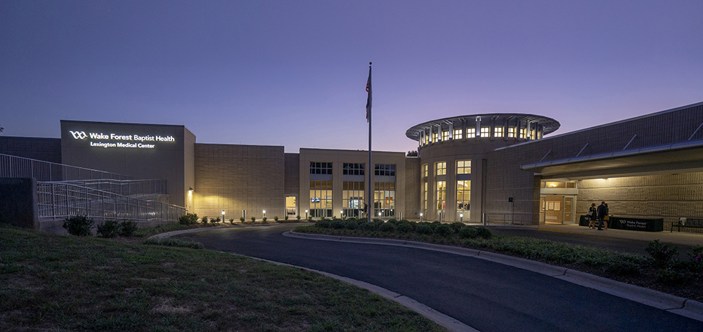 Exterior view of Lexington Medical Center at night
