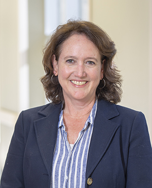 Head shot of Michelle Caldwell