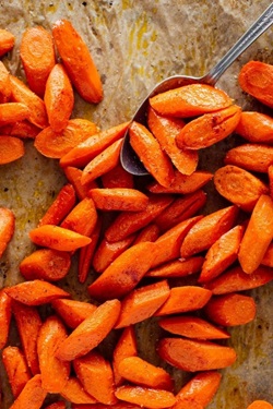 Orange roasted carrots