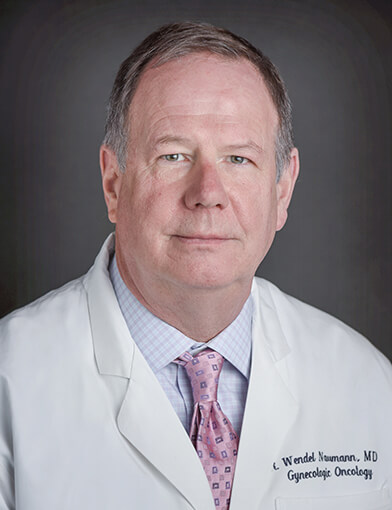 Robert Wendel Naumann, MD