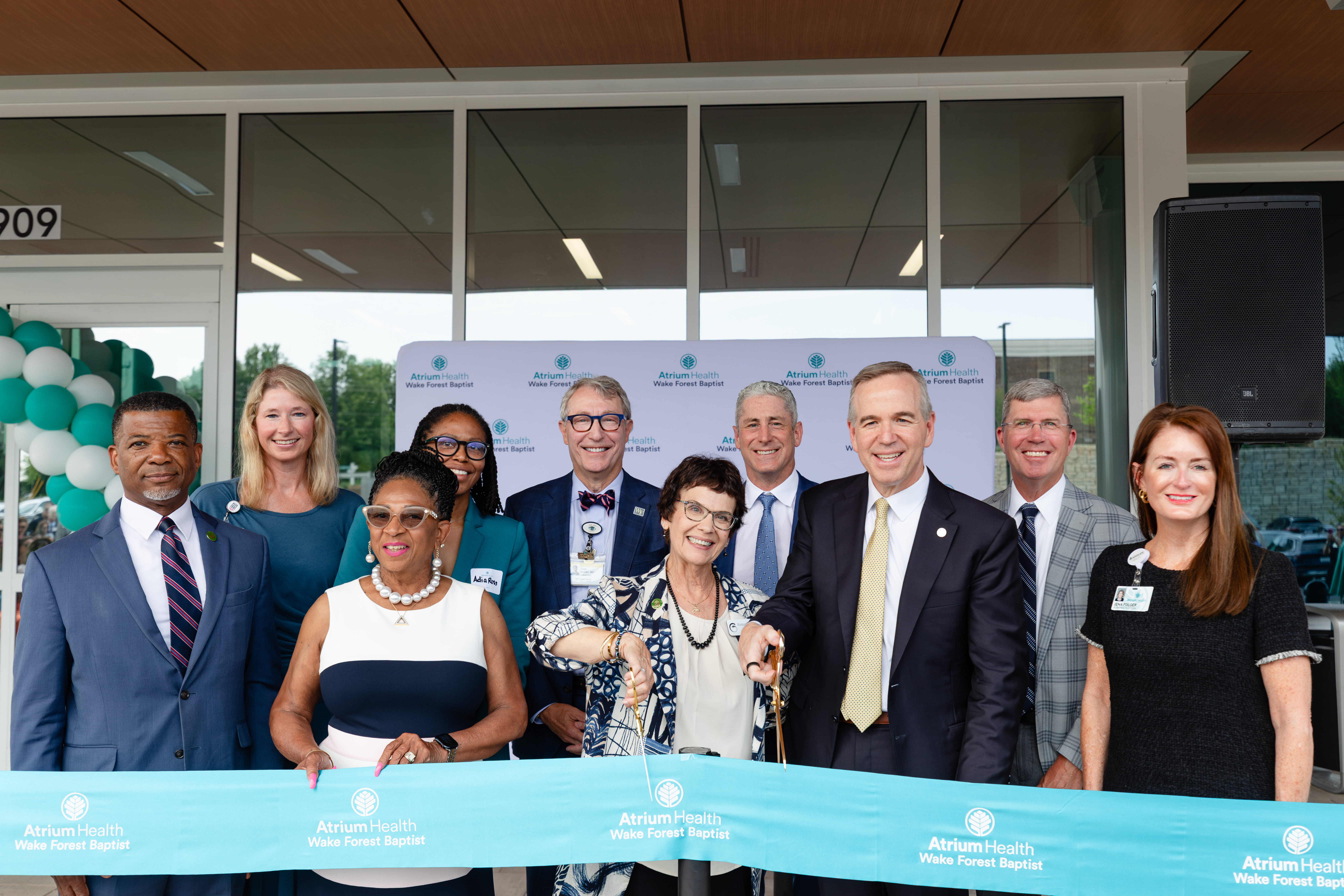 AtriumHealthWFB_RibbonCutting