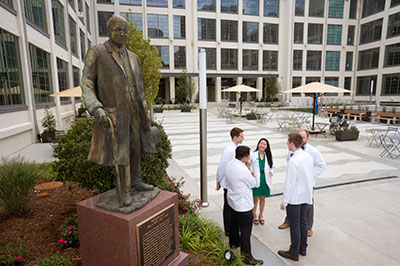 Wake Forest School of Medicine Welcomes Largest Class Ever