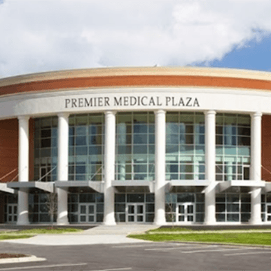 The front entrance of Premier Surgery Center.