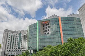 The exterior of a large medical office building.