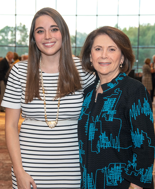 Scholarship recipient Briana Sullivan, BSN, MSN-FNP (left) with alumna and donor Judith Fryrear, RN ‘67, MSN