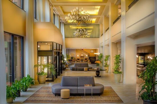 The inside of the lobby of the WInston-Salem Marriott Hotel.