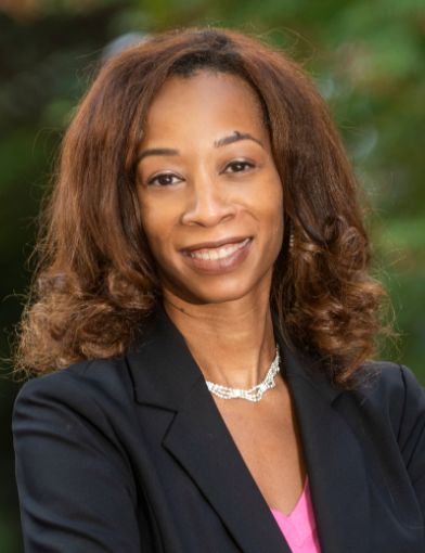 head shot of Dr. Artina Dawkins