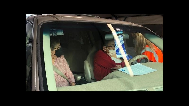 Alma and Fausto Villagrana receive their first dose of the COVID-19 vaccine