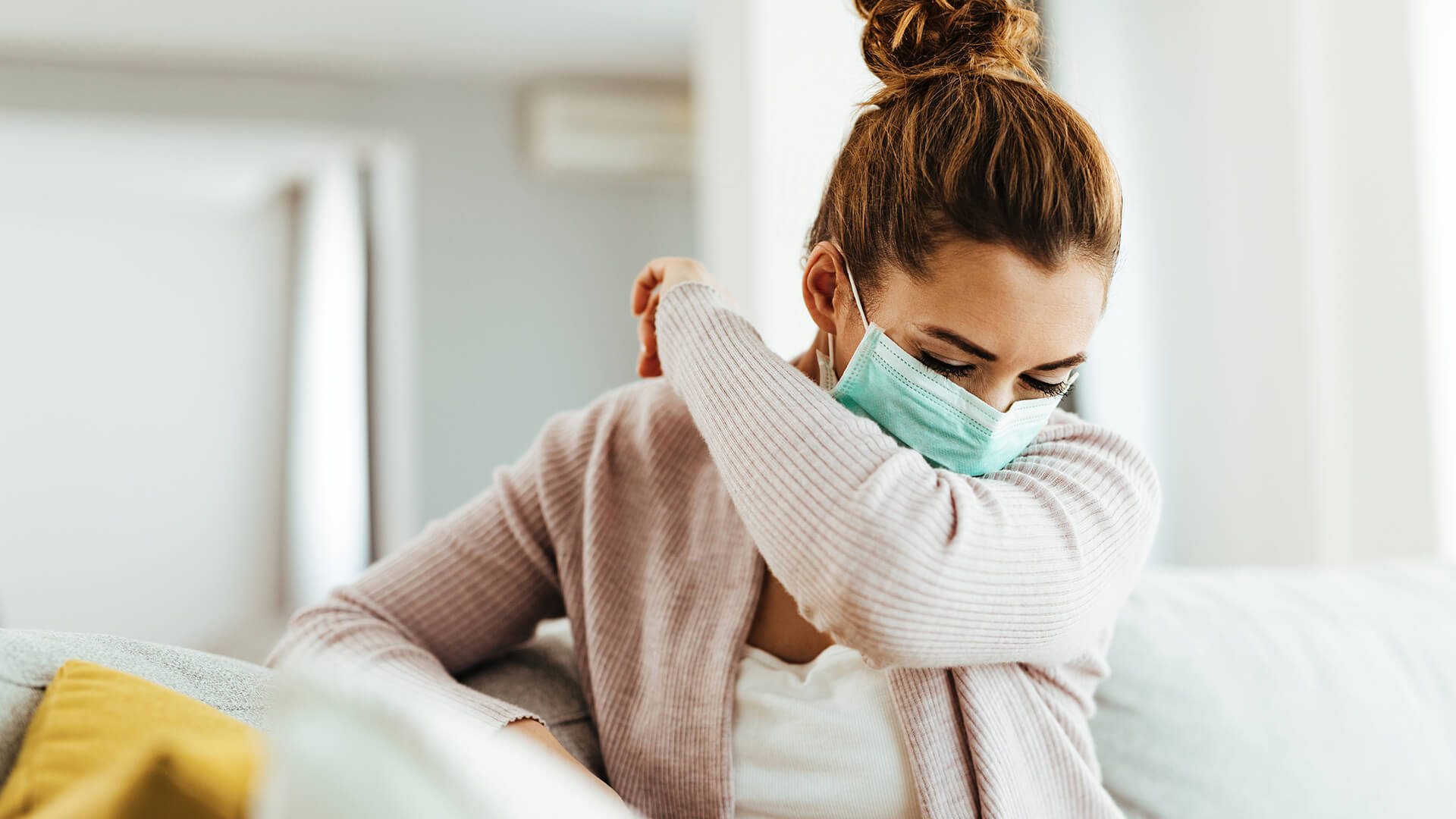 With flu season ramping up and seasonal allergies in effect, it can be difficult to distinguish between the symptoms of allergies, the flu, and COVID-19. Atrium Health experts weigh in with some tips on how to spot the differences, and what to do to prevent and treat your symptoms. 