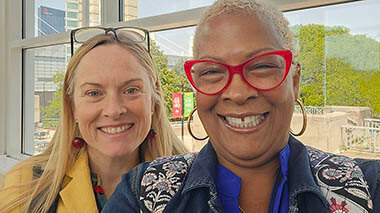 Even with Stage IV Lung Cancer, Longtime Flight Attendant Is Still Traveling the World