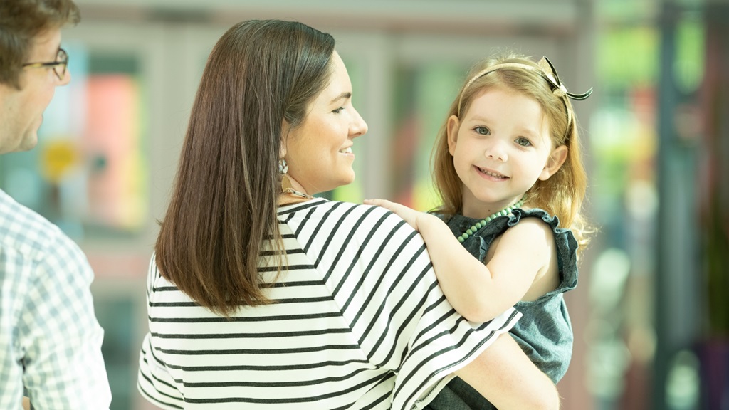 Palmer has cystic fibrosis. Together with her family and care team, she’s fighting for a future she’s in control of.   