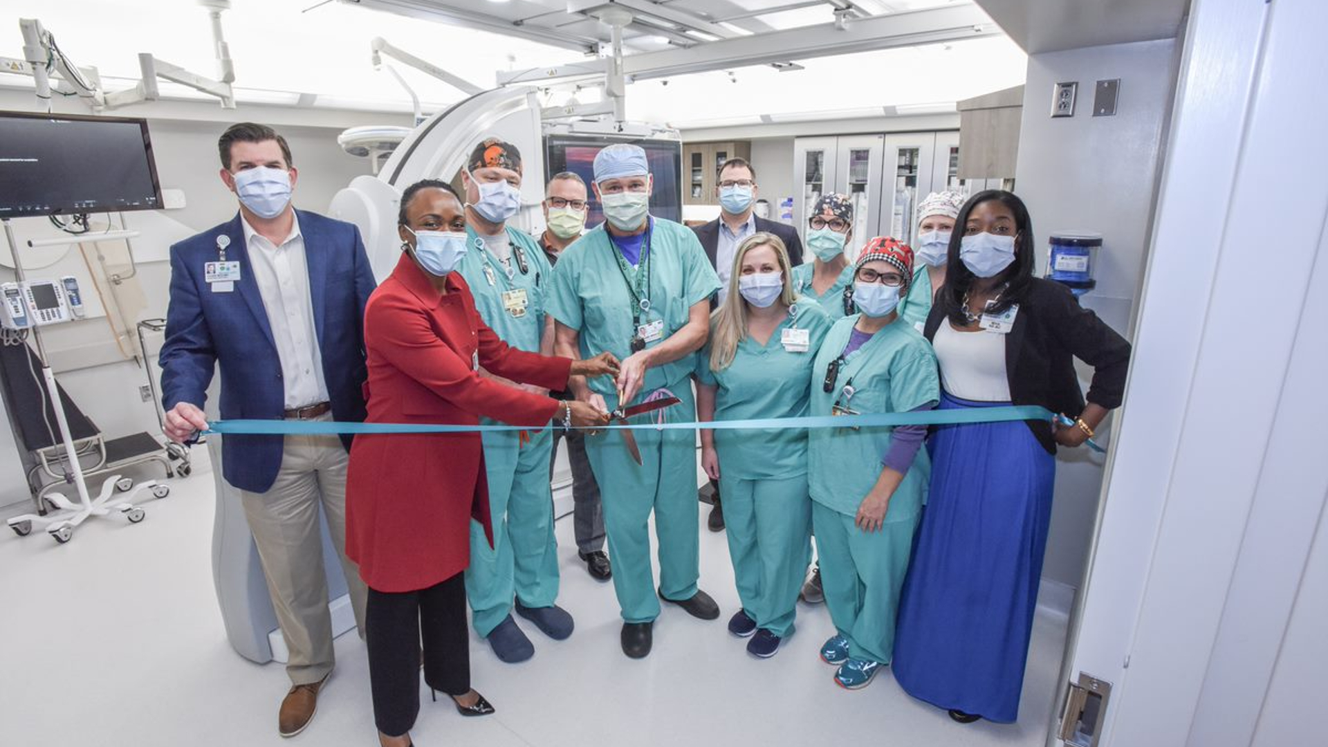 A newly renovated vascular lab opened November 10 at Atrium Health Sanger Heart & Vascular Institute. Learn about the world class, upgraded technology and how it aims to improve outcomes in patient evaluation, treatment, and surgery. 