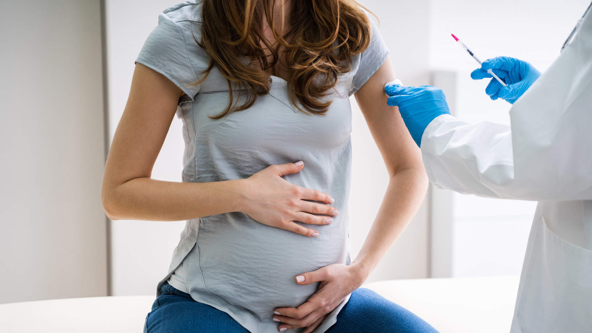 Daily Dose - Pregnant or Trying to Get Pregnant? Here's What You Should Know About the COVID-19 Vaccine