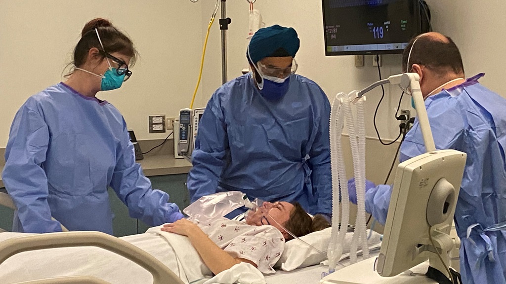 What really happens when you go on a ventilator for COVID-19? Critical care experts from Atrium Health weigh in on the physical and emotional effects of intubation and recovery. Plus, they share practical tips for protecting your health and avoiding the ICU.  
